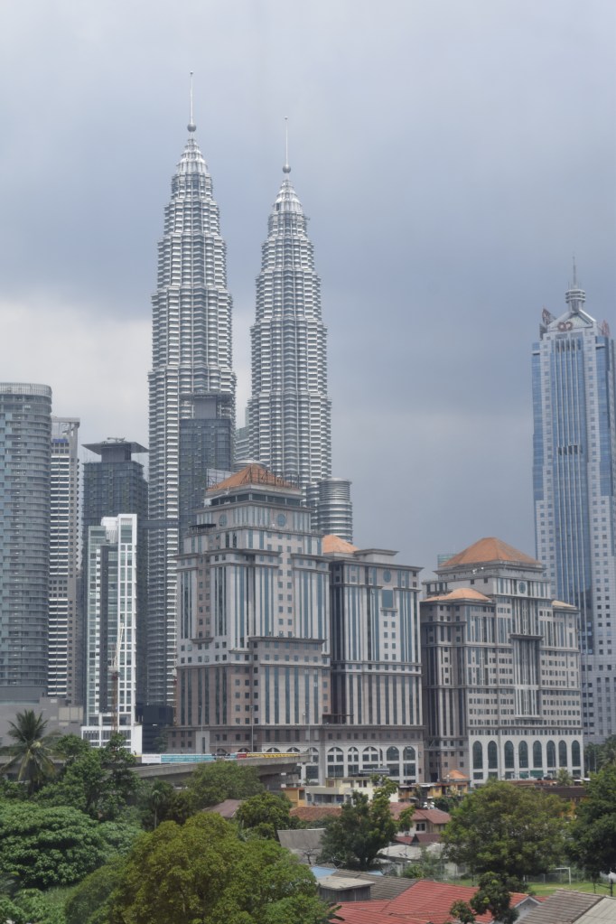 If you've ever seen Entrapment...